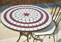 Table jardin mosaïque en fer forgé Table jardin mosaique ronde 80cm Céramique blanche 2 Lignes 1 étoile céramique Rouge