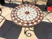 Table jardin mosaïque en fer forgé Table jardin mosaique ronde 60cm Céramique blanche losange 1 étoile Argile