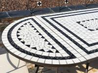Table jardin mosaïque en fer forgé Table jardin mosaique ovale 200cm (table carrée plus consoles) Céramique blanche 3 cercles  Ardoise
