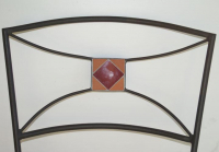 Fauteuil en fer forgé plein avec sa mosaïque en Terre cuite et céramique Rouge