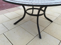 Table jardin mosaïque en fer forgé Table jardin mosaique ronde 150cm Blanc 3 cercles  Argile cuite