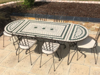 Table jardin mosaïque en fer forgé Table jardin mosaique rectangle 140cm en céramique Blanche 2 lignes et ses 3 étoiles en  céramique Verte