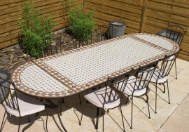 Table jardin mosaïque en fer forgé Table jardin mosaique ovale 300cm (table rectangle plus consoles) Céramique Blanche et ses losanges en Argile cuite
