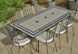 Table jardin mosaïque en fer forgé Table jardin mosaique rectangle 200cm Céramique Blanche 2 lignes et ses 3 étoiles en Céramique Bleue
