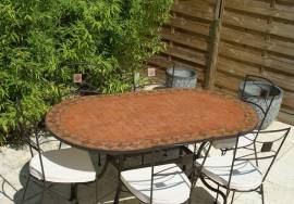Table jardin mosaïque en fer forgé Table jardin mosaique ovale 200cm Terre cuite et losanges Argile cuite