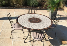 Table jardin mosaïque en fer forgé Table jardin mosaique ronde 130cm Céramique blanche soleil Argile cuite
