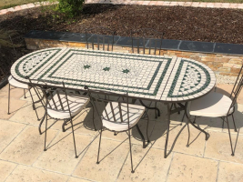 Table jardin mosaïque en fer forgé Table jardin mosaique ovale 230cm (table rectangle plus consoles) Céramique Blanche 2 lignes et ses 3 étoiles en Céramique Verte