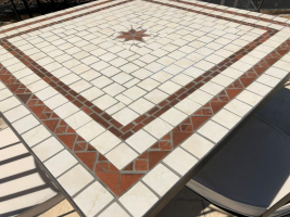 Table jardin mosaïque en fer forgé Table jardin mosaique carrée 100cm x 100 cm Céramique blanches 2 lignes et son étoile en  Argile