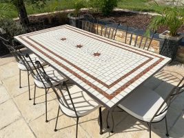 Table jardin mosaïque en fer forgé Table jardin mosaique rectangle 200cm Céramique Blanche 2 lignes et ses 3 étoiles en Argile cuite